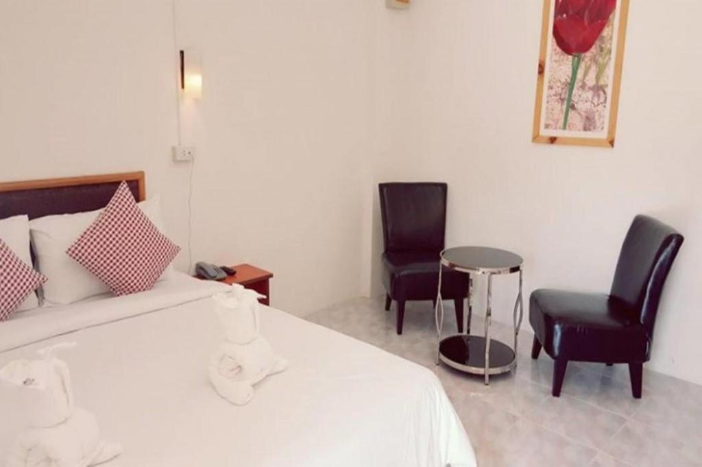Hotel De Ratt Phuket Patong Zewnętrze zdjęcie