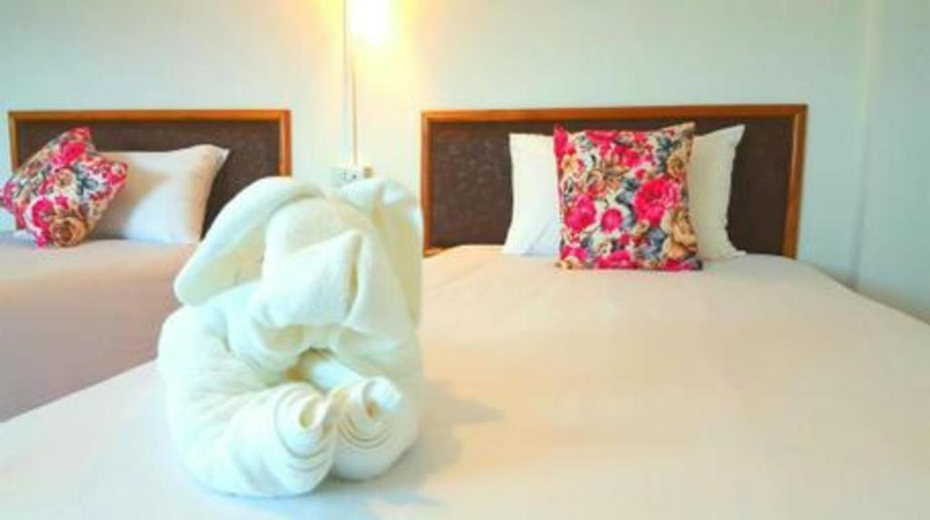 Hotel De Ratt Phuket Patong Zewnętrze zdjęcie