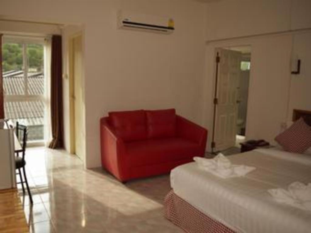 Hotel De Ratt Phuket Patong Zewnętrze zdjęcie